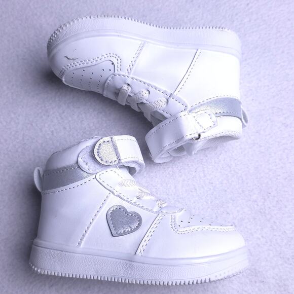 First Steps White Silver Heart High Top Sneakers Baby/Infant/Walker, Size 4 - Picture 1 of 7
